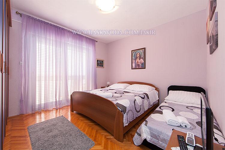 Apartman Jakir Baška Voda Esterno foto