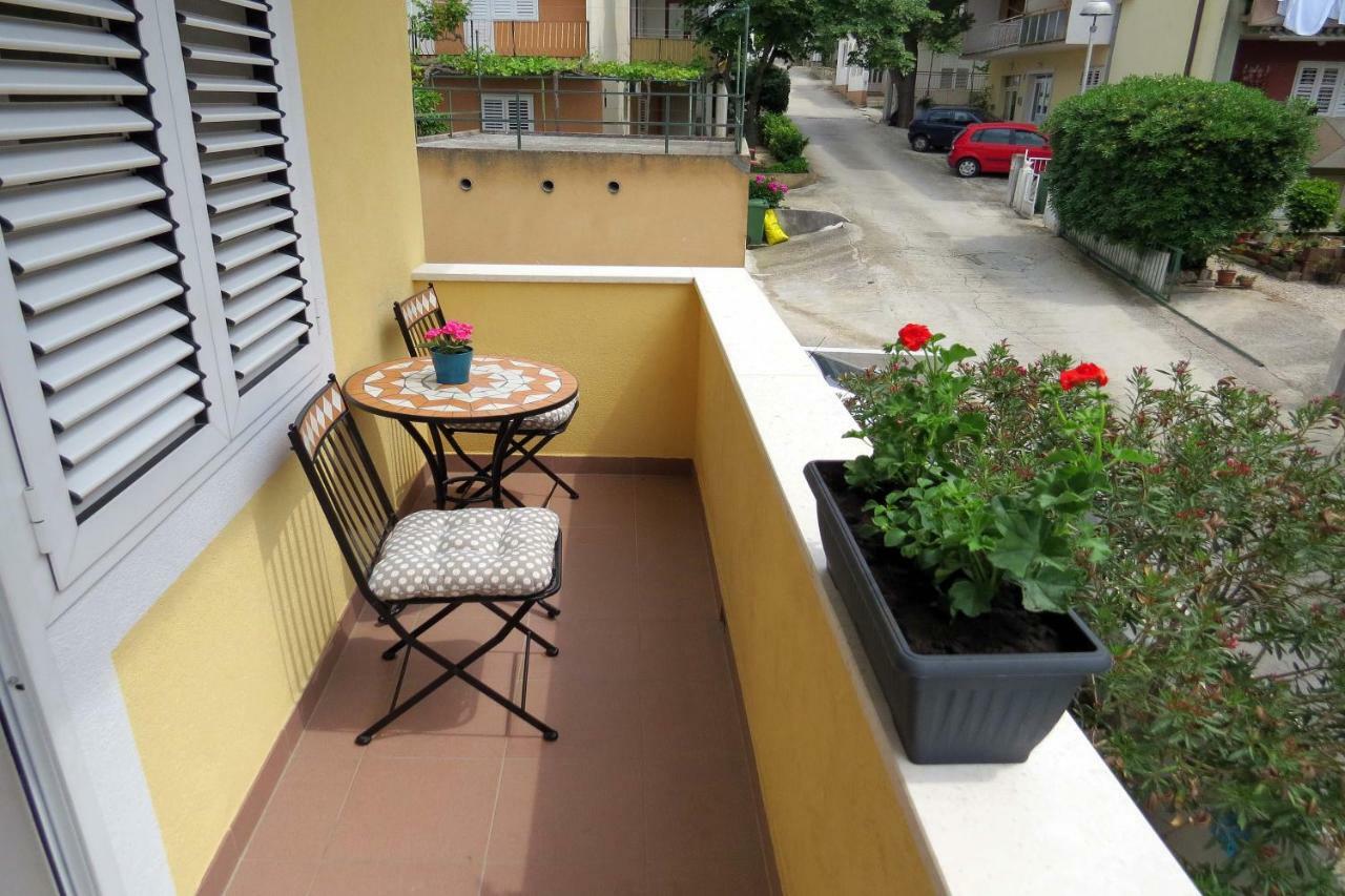 Apartman Jakir Baška Voda Esterno foto