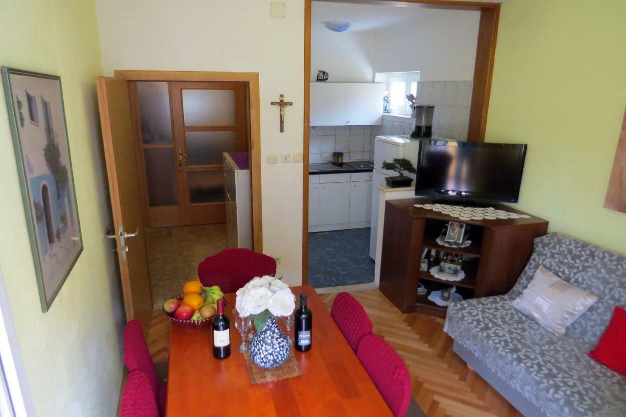 Apartman Jakir Baška Voda Esterno foto