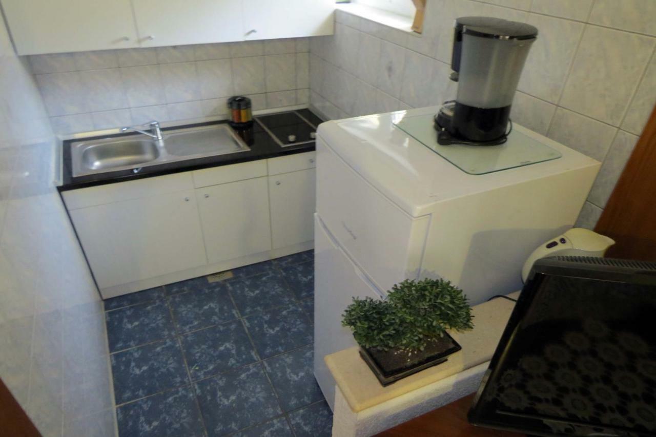 Apartman Jakir Baška Voda Esterno foto